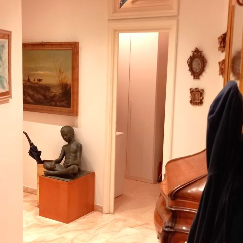 Three-room apartment with the possibility of a third bedroom, completely renovated with high-quality finishes in Rapallo, Via Vespucci
