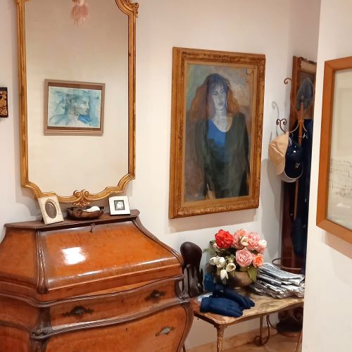 Three-room apartment with the possibility of a third bedroom, completely renovated with high-quality finishes in Rapallo, Via Vespucci