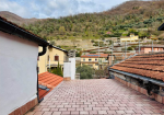 Town house with double terrace and mountain views
