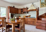 Fully renovated detached house with swimming pool, 9,000 sqm of garden