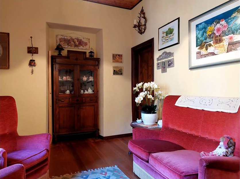 Finely renovated house with terrace