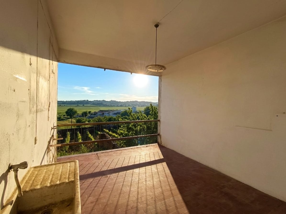 Charmed Townhouse/Villa for Sale in Abbadia di Montepulciano (SI), Tuscany