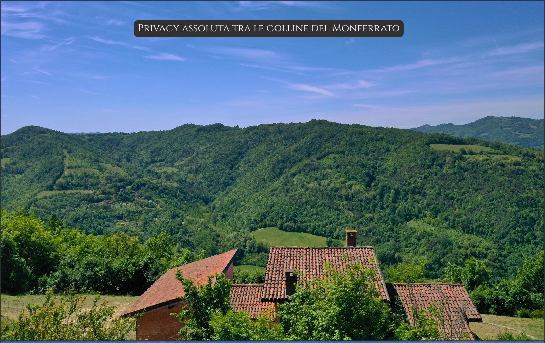 Panoramic Villa in Monferrato with Over 2 Hectares of Private Land – Rare Opportunity to Complete and Customize
