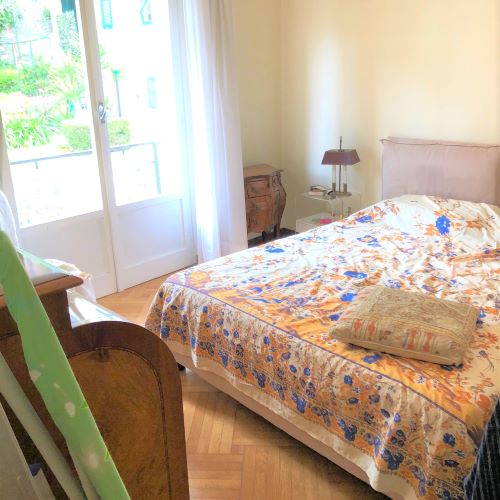 Apartment near the sea with terrace for sale in Rapallo in the Liguria region, Italy