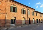 Charmed Townhouse/Villa for Sale in Abbadia di Montepulciano (SI), Tuscany