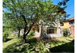 Detached Period Villa with Garden