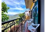 Entire building divided into four apartments and 15 km from Imperia