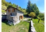 Typical local mountain house, isolated and with private surrounding land