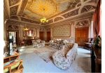 Prestigious period apartment in town centre