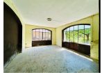 Detached Period Villa with Garden