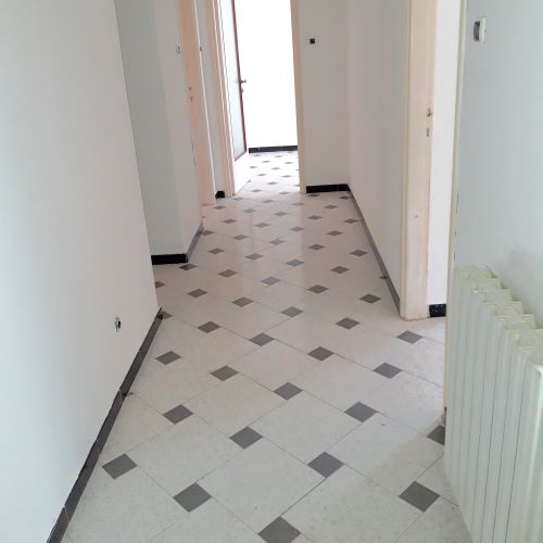 Ref. 5237 – Lavagna – Four-room apartment with garden 50 meters from the sea, the train station and bus stops – In a quiet and traffic-free area – 50