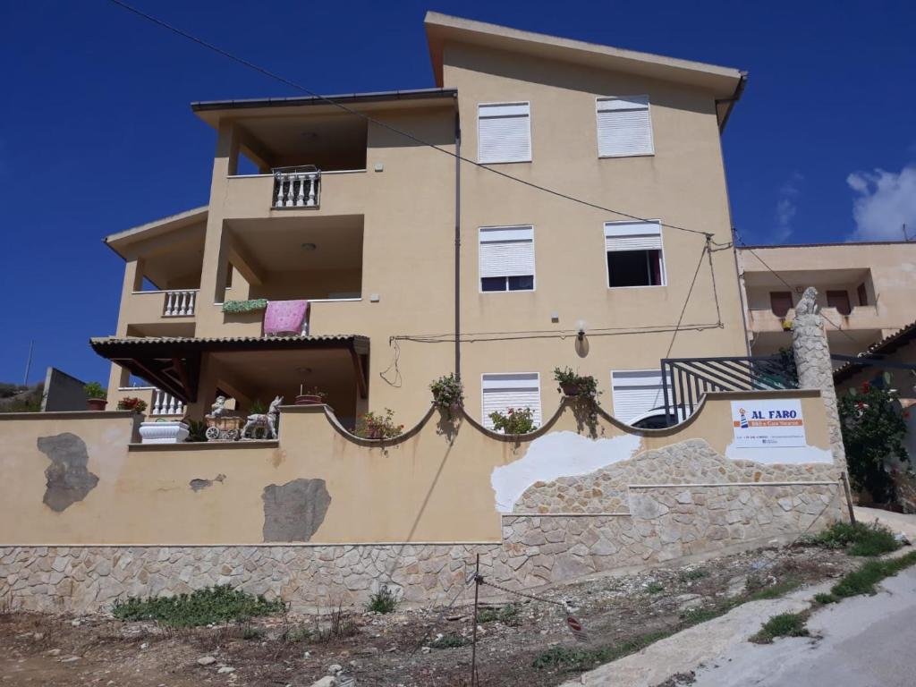 Sea-View Hospitality Building near the Beach, Realmonte