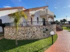 Villa with Pool and Independent Floor, Marina di Ragusa
