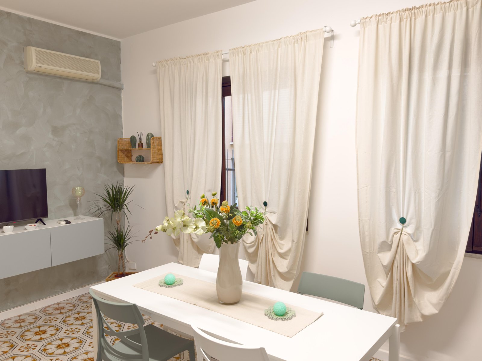 Apartment in Giardini Naxos – EUR 300,000