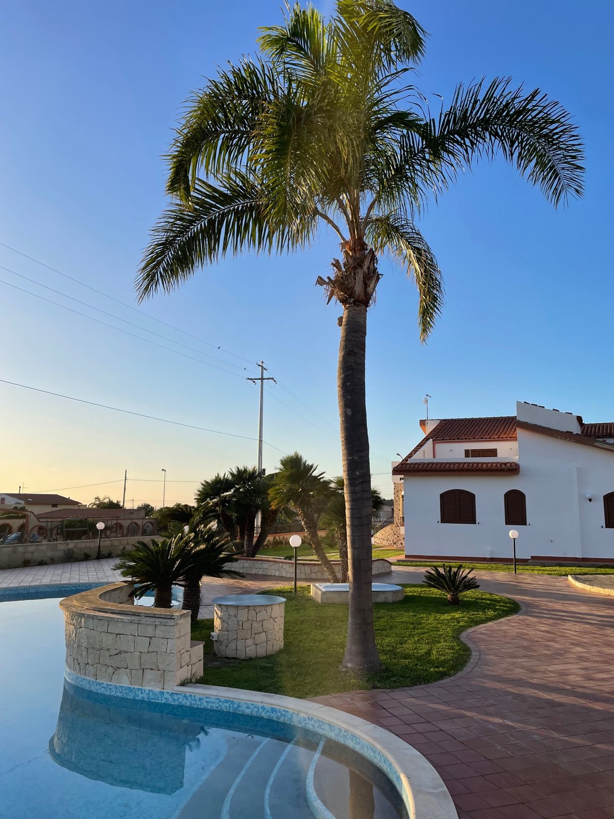 Villa with Pool and Independent Floor, Marina di Ragusa