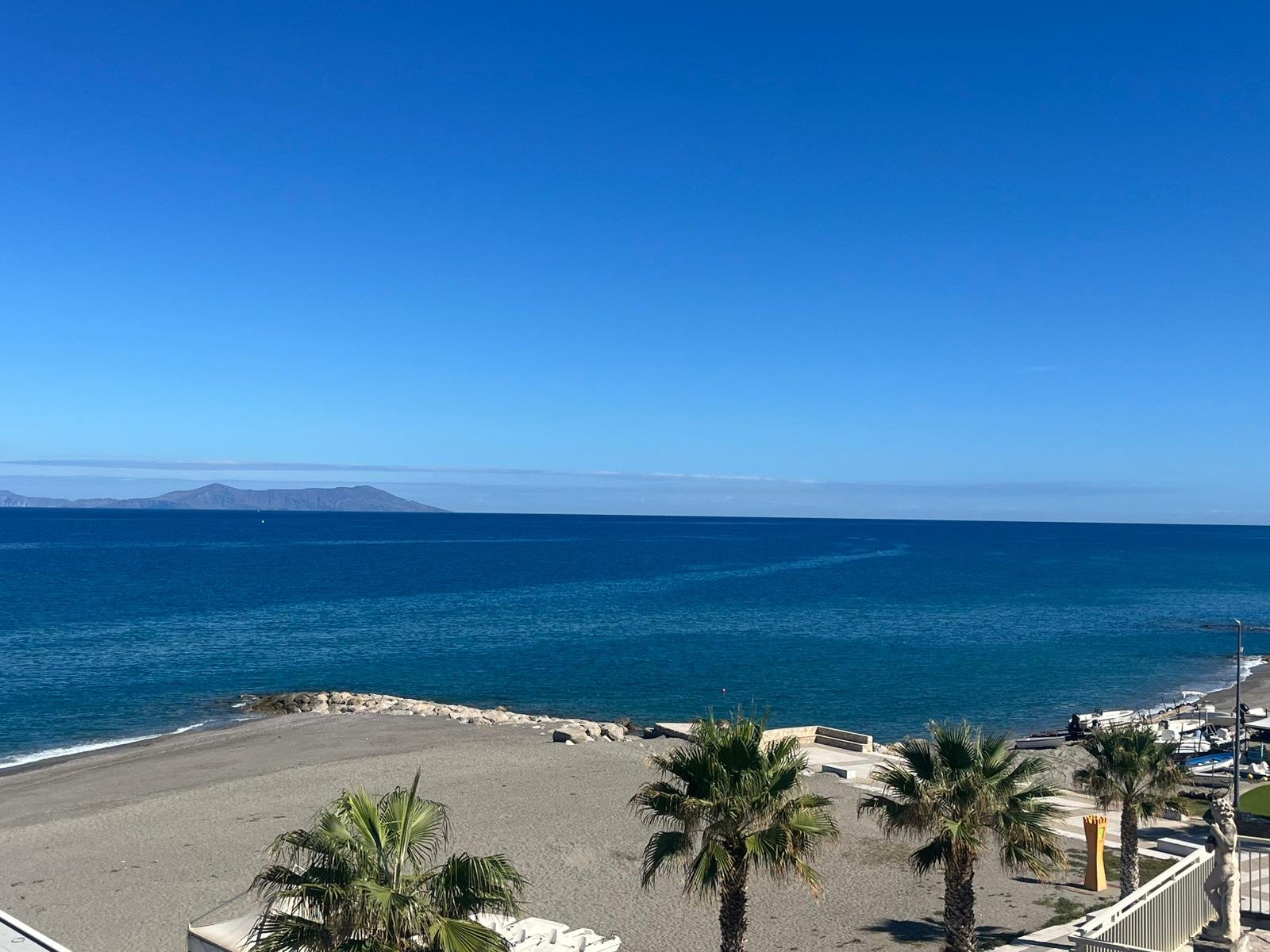 Brolo — Seafront Penthouse with 110 sqm Panoramic Terrace