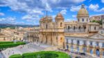 Apartment in Noto – EUR 230,000