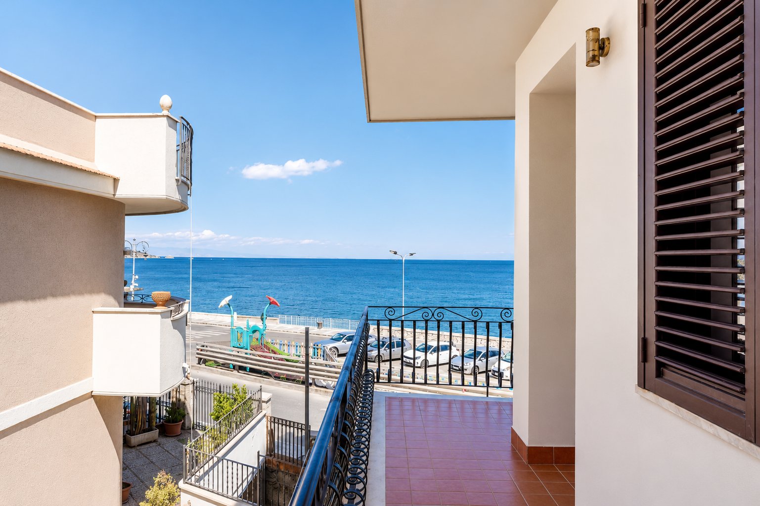 Apartment in Giardini Naxos – EUR 750,000
