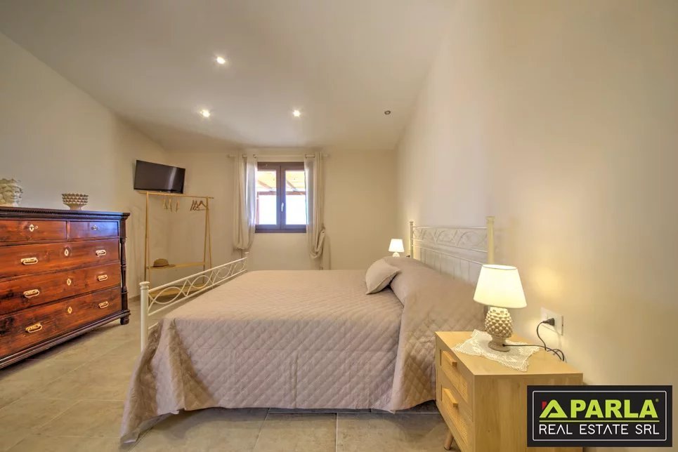 Restored Villa Cadria in the Ribera Countryside