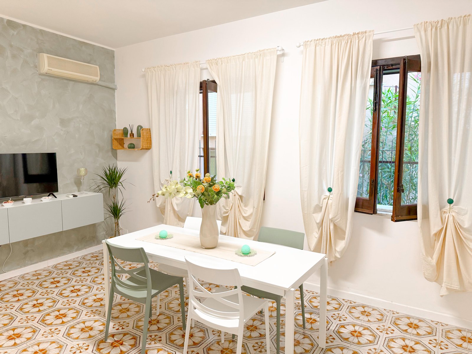 Apartment in Giardini Naxos – EUR 300,000