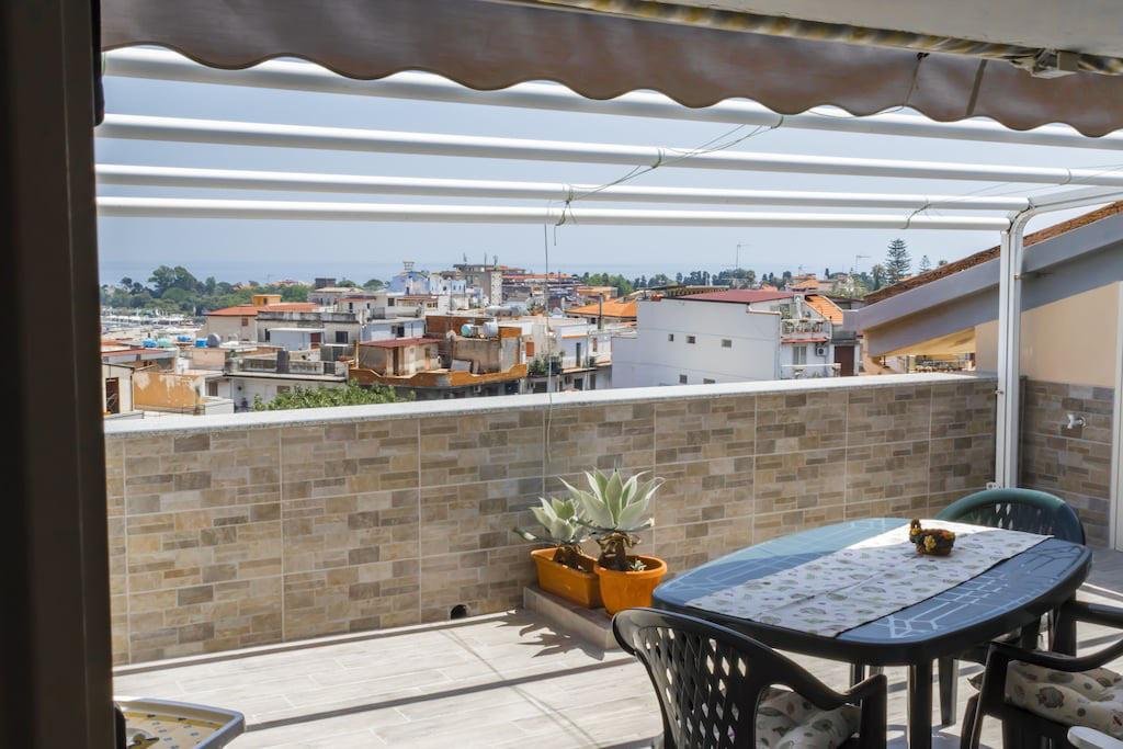 Apartment in Giardini Naxos – EUR 200,000