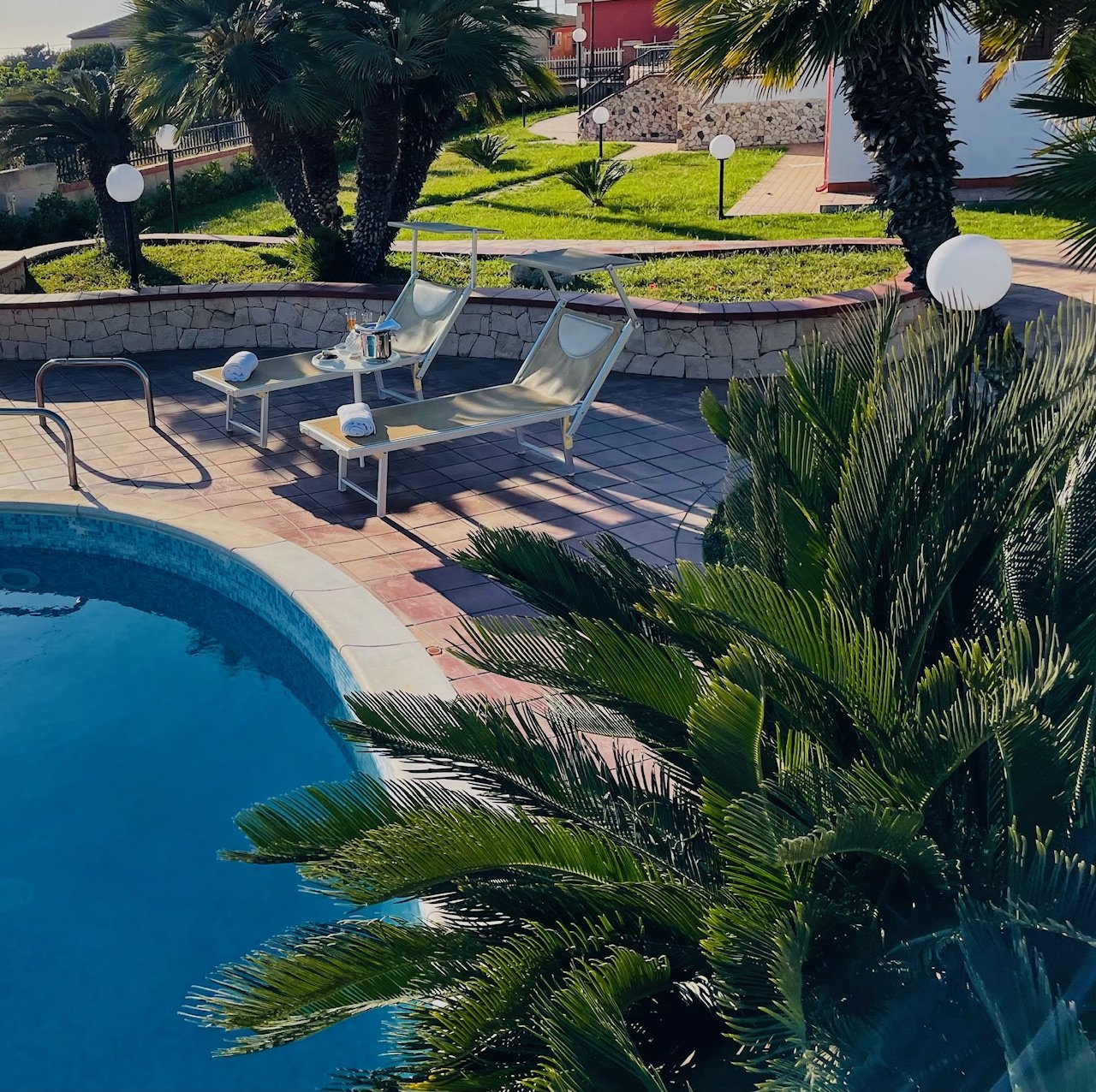 Villa with Pool and Independent Floor, Marina di Ragusa
