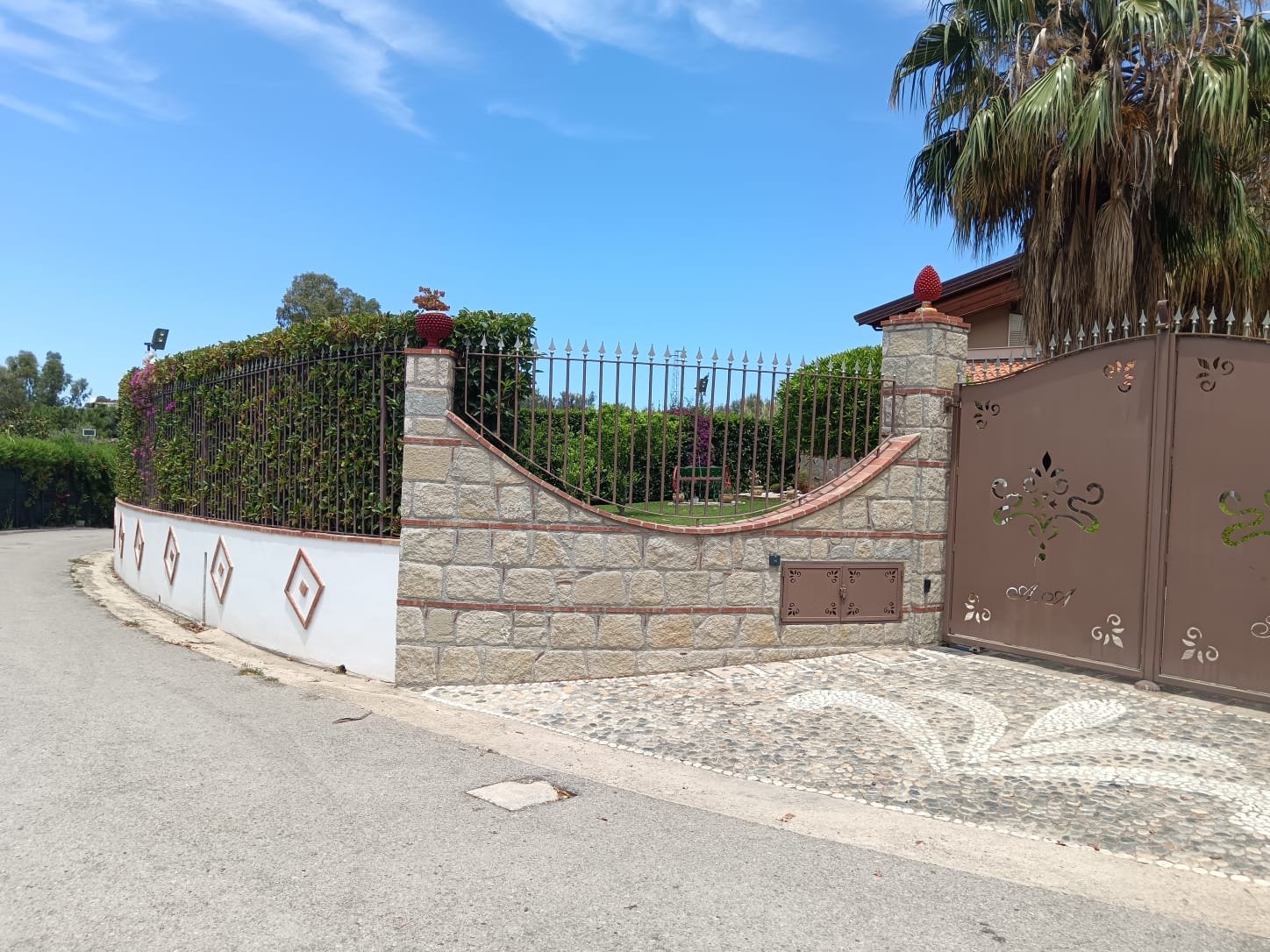 Villa in Capo d’Orlando – EUR 600,000