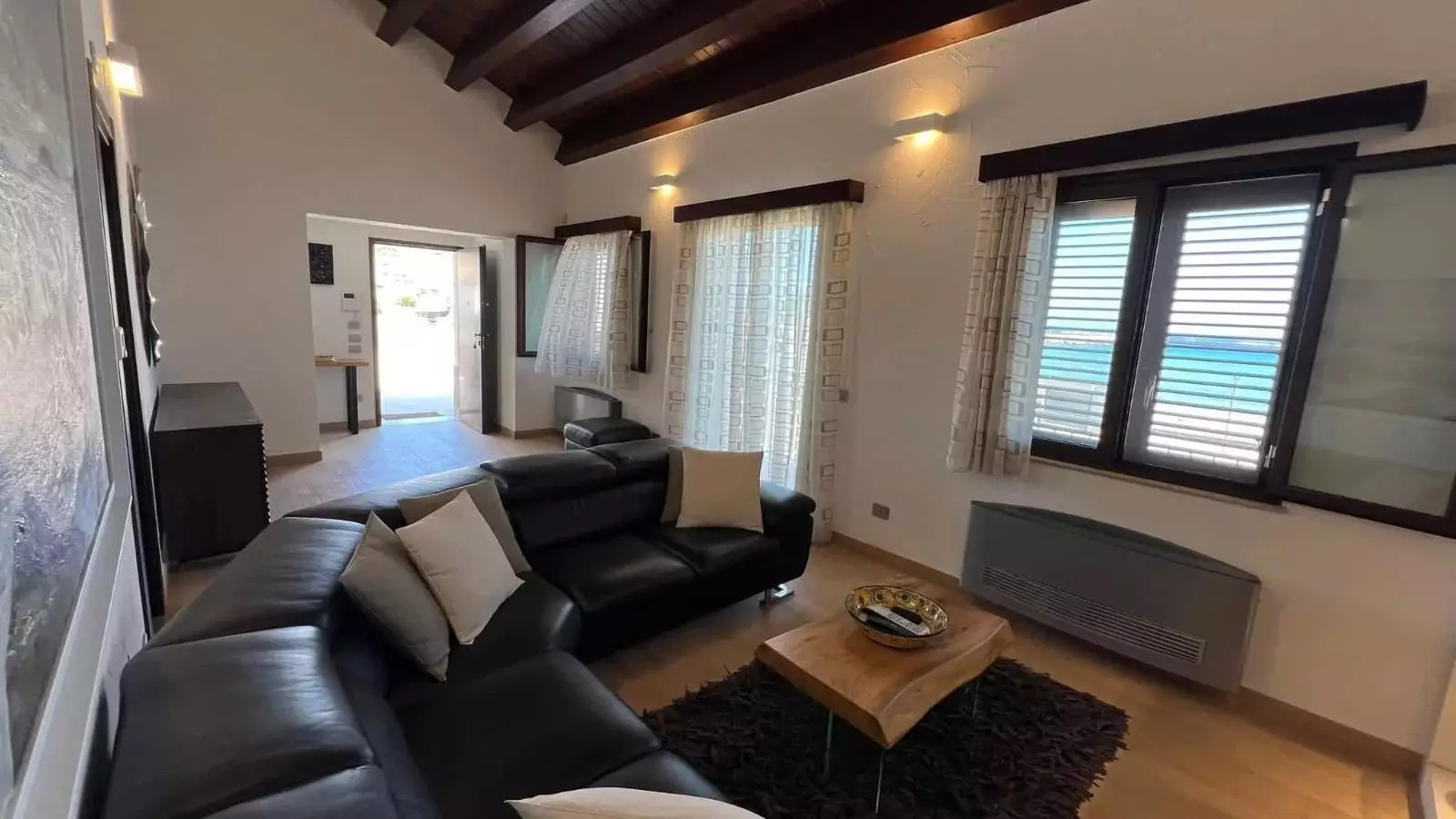 Renovated Villa with Garden and Harbour Views in Stazzone, Sciacca