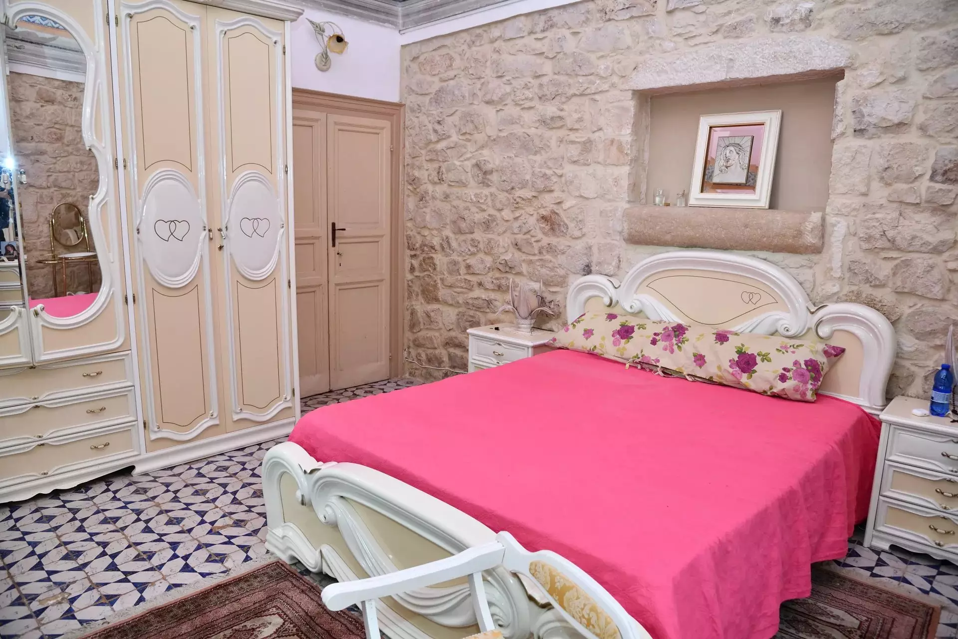 Historic Sicilian Estate for Sale Near Modica – Villa, Farm Buildings, and 45 Hectares