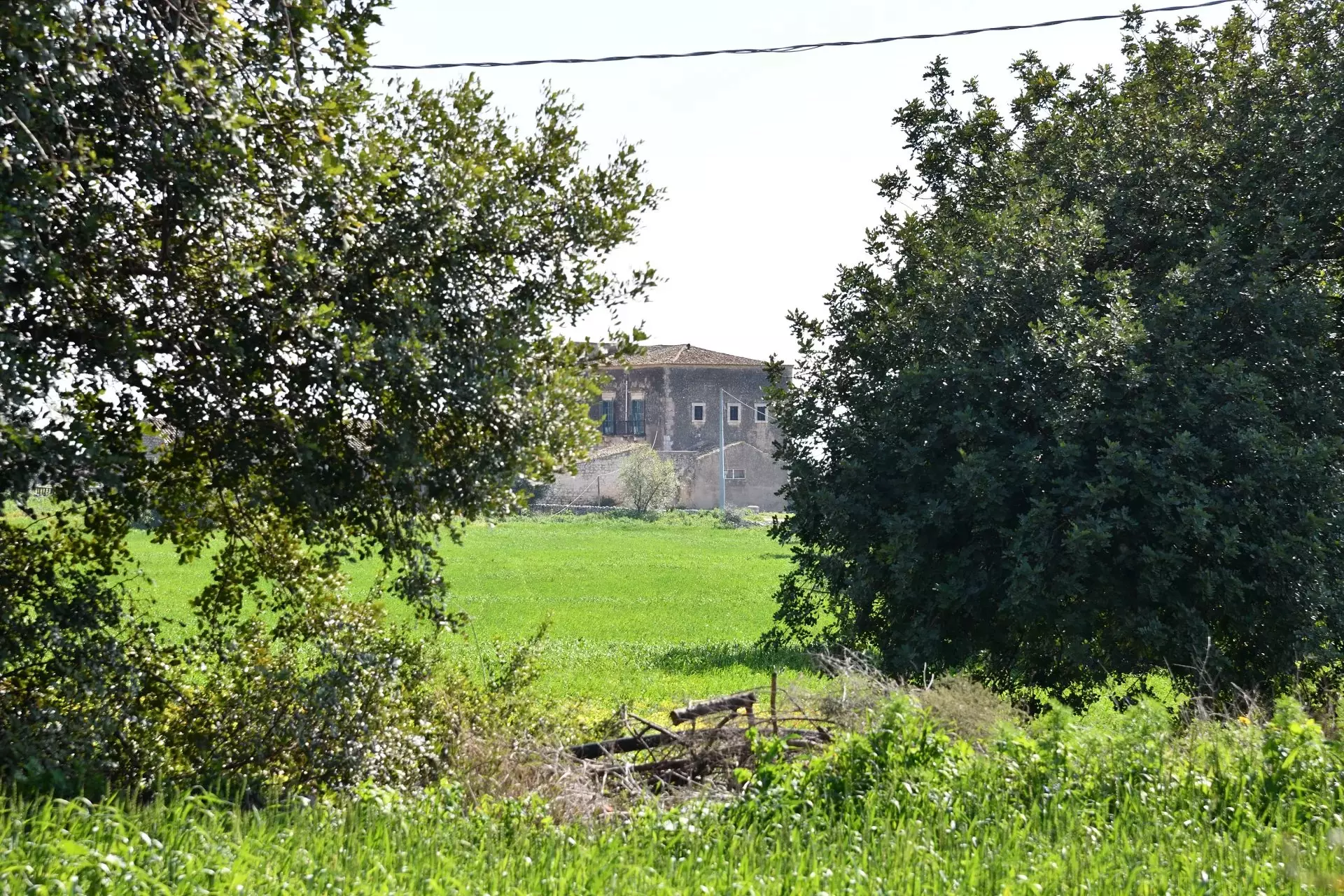 Historic Sicilian Estate for Sale Near Modica – Villa, Farm Buildings, and 45 Hectares