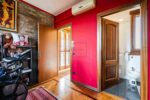 Detached villa with dépendance and two hectares of land