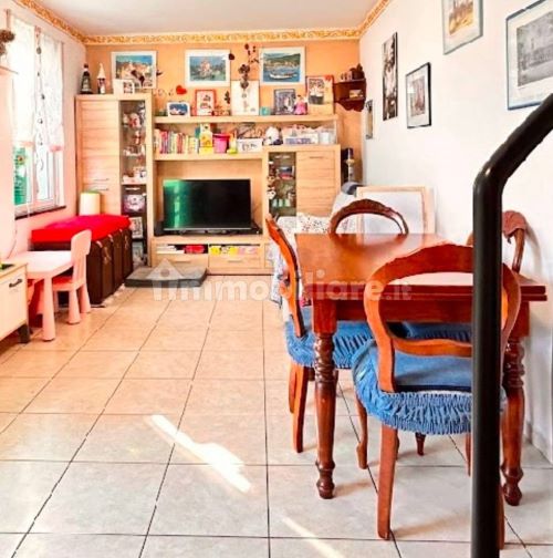 Ref. 5223 – Santa Margherita Ligure – Via Costamezzana – Detached villa of 85 square meters with garden and parking spaces – Convenient to the center