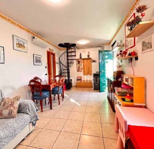 Ref. 5223 – Santa Margherita Ligure – Via Costamezzana – Detached villa of 85 square meters with garden and parking spaces – Convenient to the center