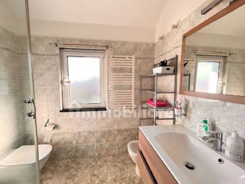 Ref. 5223 – Santa Margherita Ligure – Via Costamezzana – Detached villa of 85 square meters with garden and parking spaces – Convenient to the center