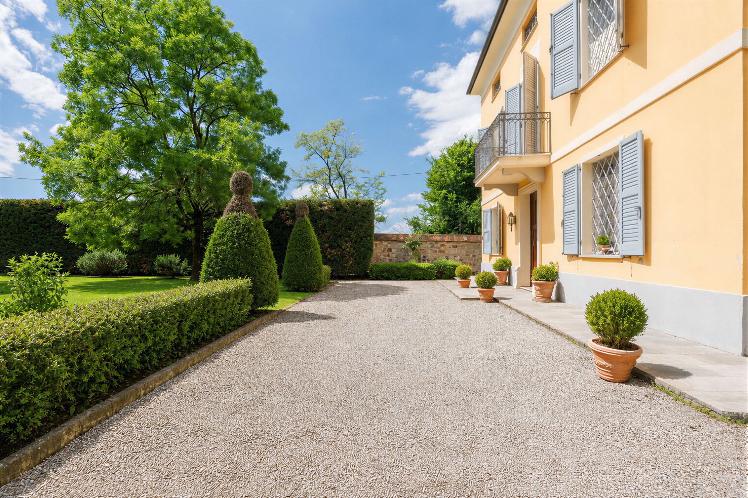 Detached Villa with Private Garden on the Hills of Levizzano Rangone