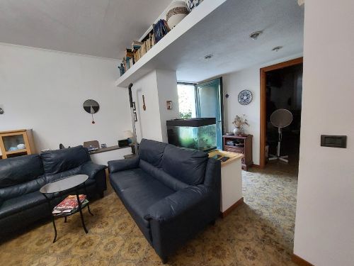 Ref. 5093 – Rapallo-Zoagli – Penthouse with sea view in a two-family villa with independent entrance – Four-room apartment independent on 4 sides with