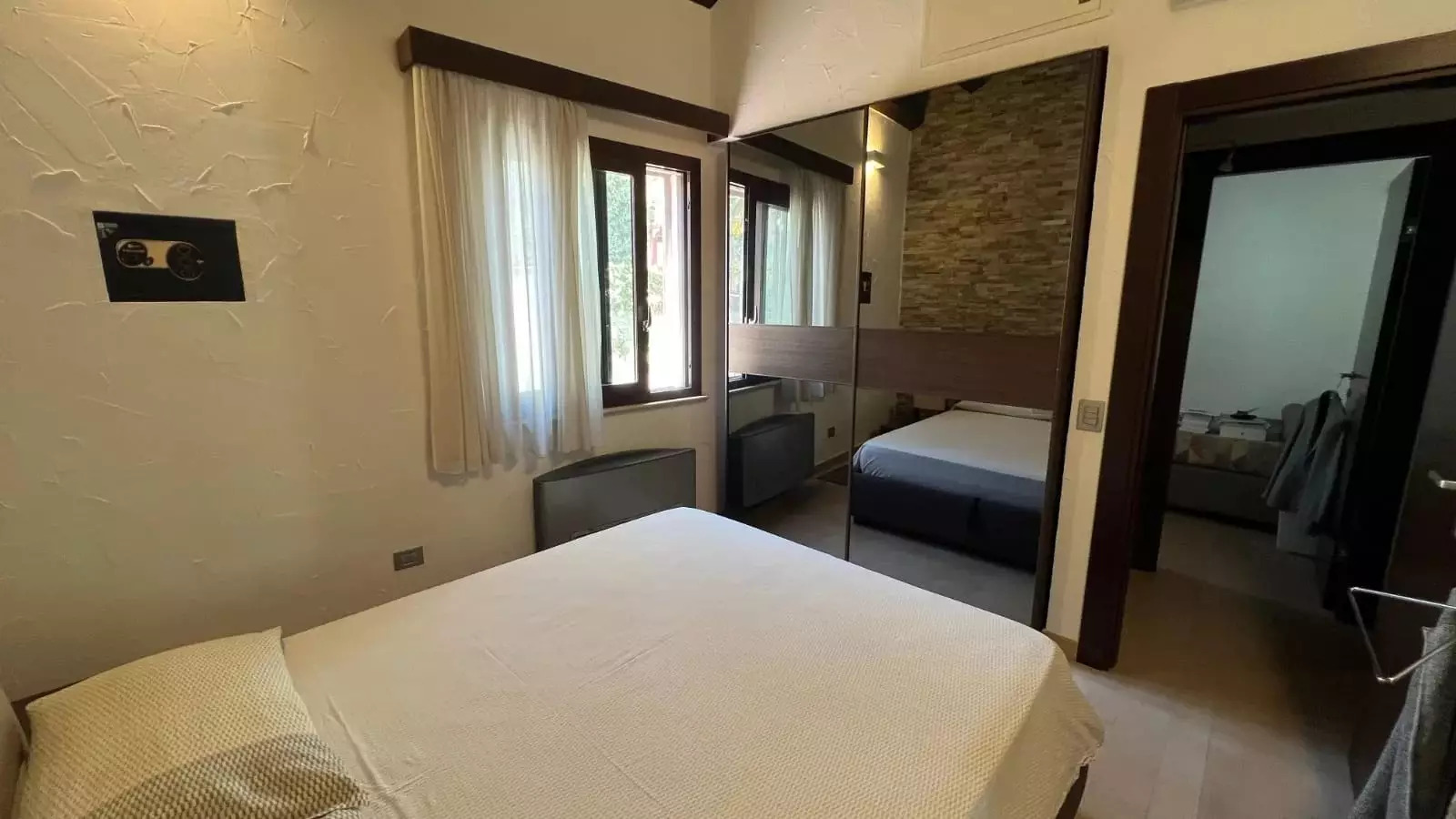 Renovated Villa with Garden and Harbour Views in Stazzone, Sciacca