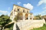 Historic Sicilian Estate for Sale Near Modica – Villa, Farm Buildings, and 45 Hectares
