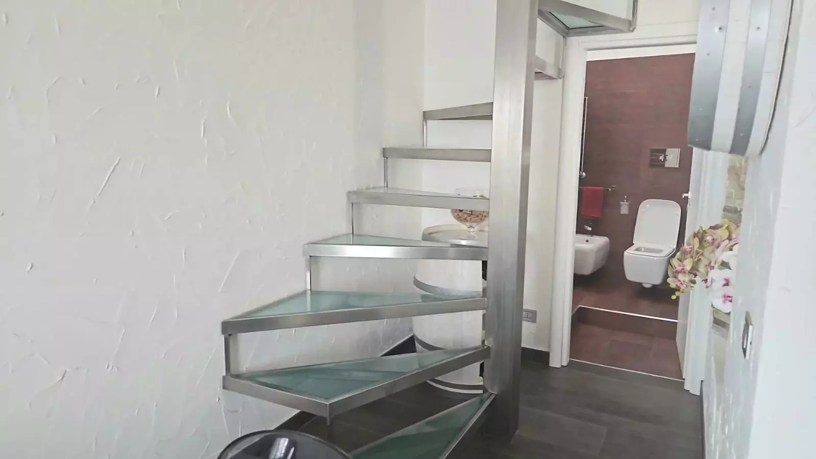 Renovated Villa with Garden and Harbour Views in Stazzone, Sciacca